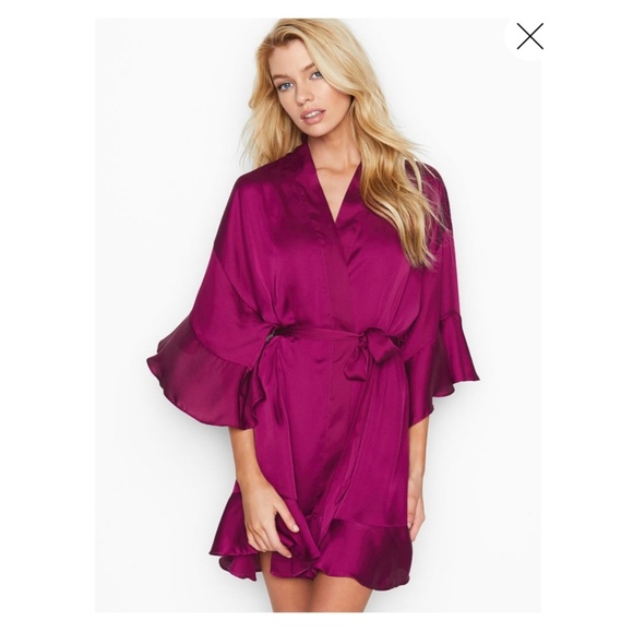 Victoria's Secret Satin Kimono - Picture 3 of 6